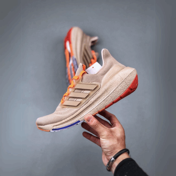 Adidas Ultraboost Light 23 Wonder Taupe Solar Red - Image 3