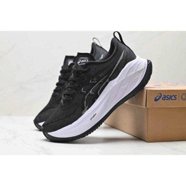 Asics Superblast 2 - Unissex - Preto/Branco - Image 3
