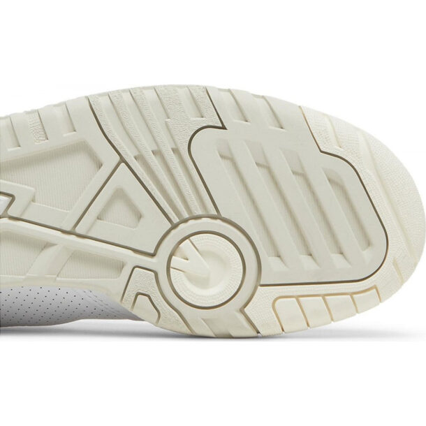 New Balance 550 Silver Birch - Image 4
