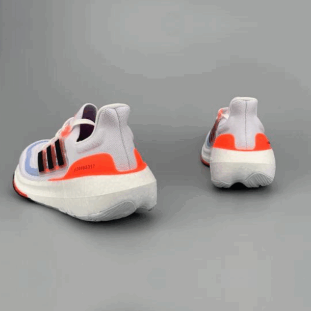 Adidas Ultraboost Light 23 Branco com Vermelho - Image 4