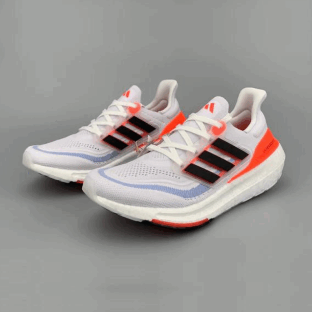 Adidas Ultraboost Light 23 Branco com Vermelho - Image 5