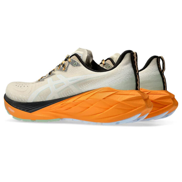 Asics NovaBlast™ 4 Bege Laranja - Image 4