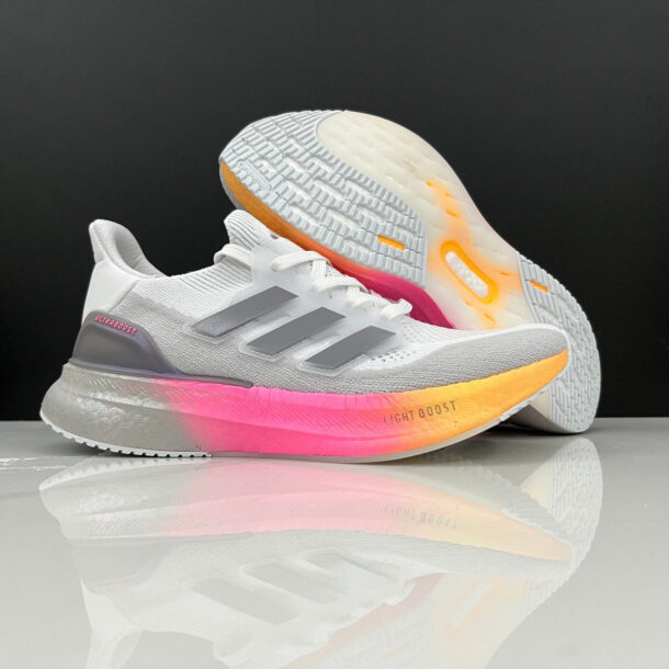 Adidas Ultraboost 5 Branco Cinza - Image 2