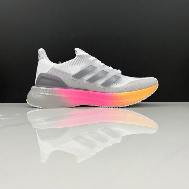Adidas Ultraboost 5 Branco Cinza - Image 3