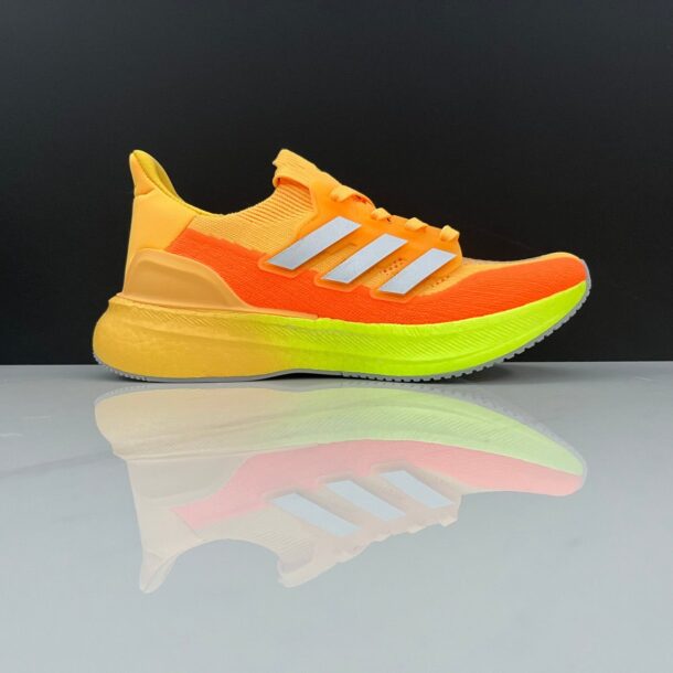 Adidas Ultraboost 5 Laranja Verde - Image 4