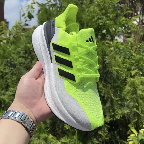 Adidas Ultraboost 5 Verde Cinza - Image 10