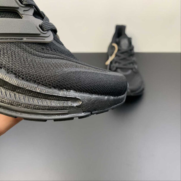 Adidas Ultraboost Light 23 Preto - Image 7