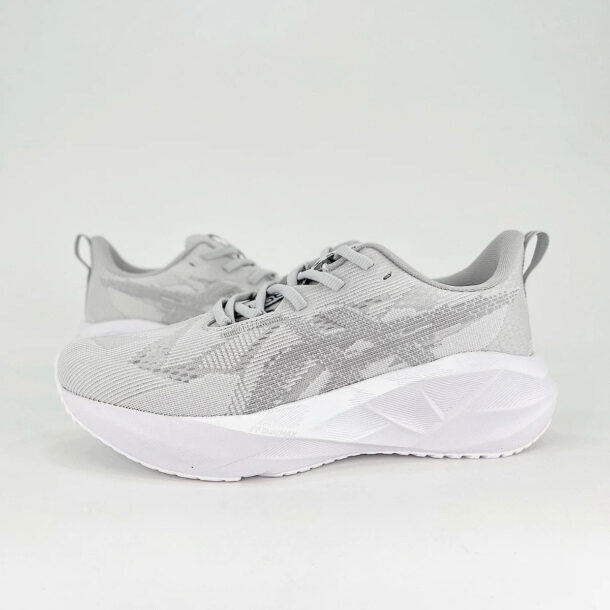 Asics NovaBlast 5 - Branco - Image 8